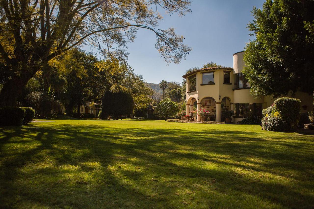 Casa Bugambilia, Un Pequeño Hotel en Tepoztlán Exterior foto
