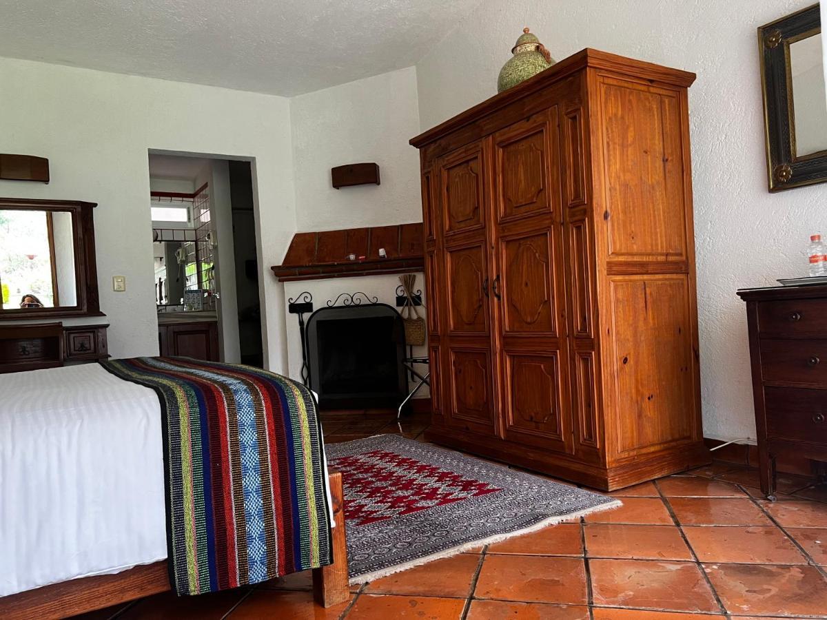 Casa Bugambilia, Un Pequeño Hotel en Tepoztlán Exterior foto
