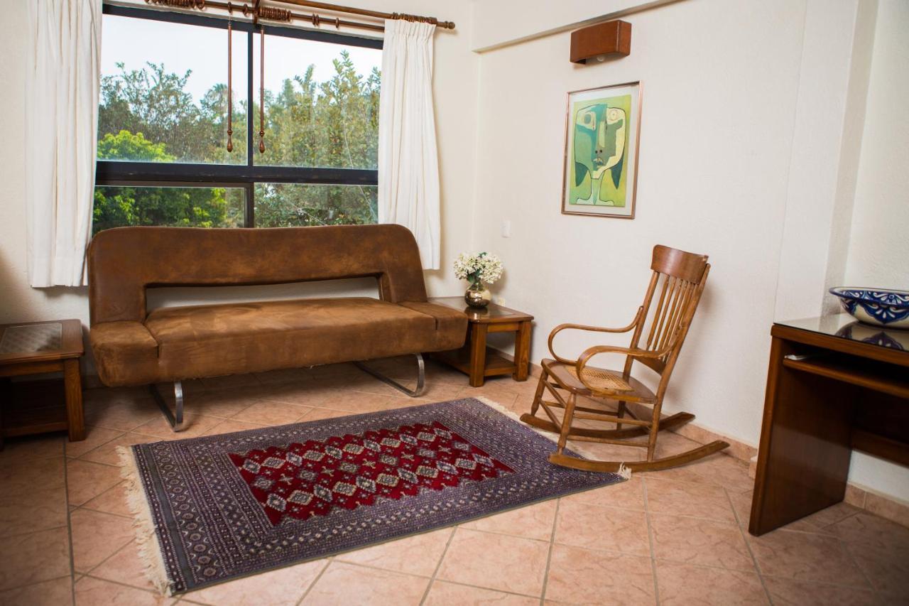 Casa Bugambilia, Un Pequeño Hotel en Tepoztlán Exterior foto