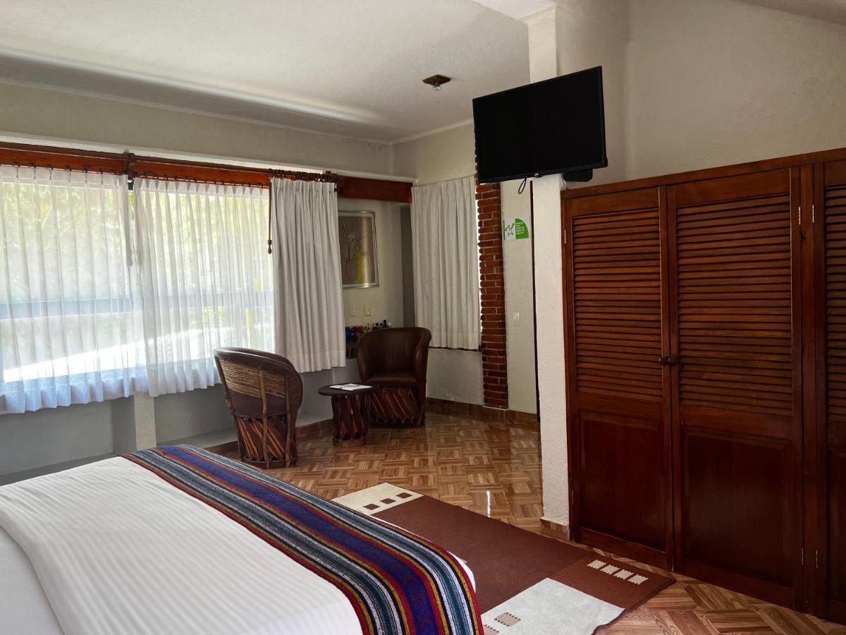 Casa Bugambilia, Un Pequeño Hotel en Tepoztlán Exterior foto