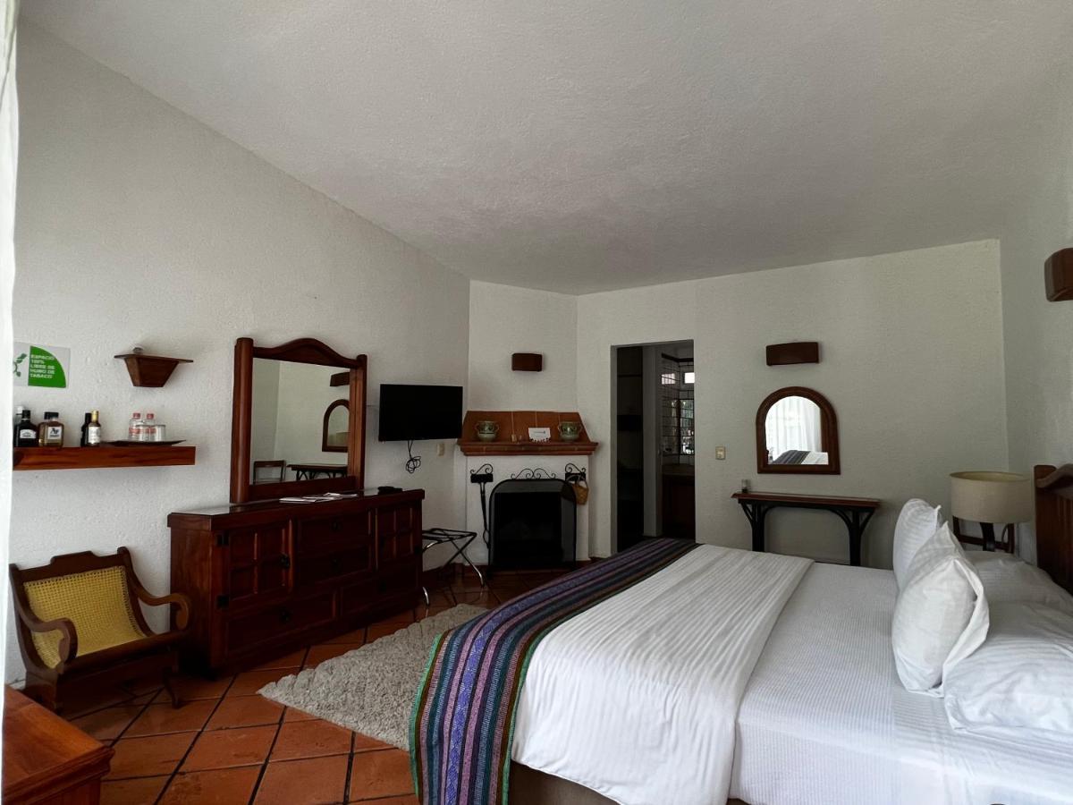Casa Bugambilia, Un Pequeño Hotel en Tepoztlán Exterior foto