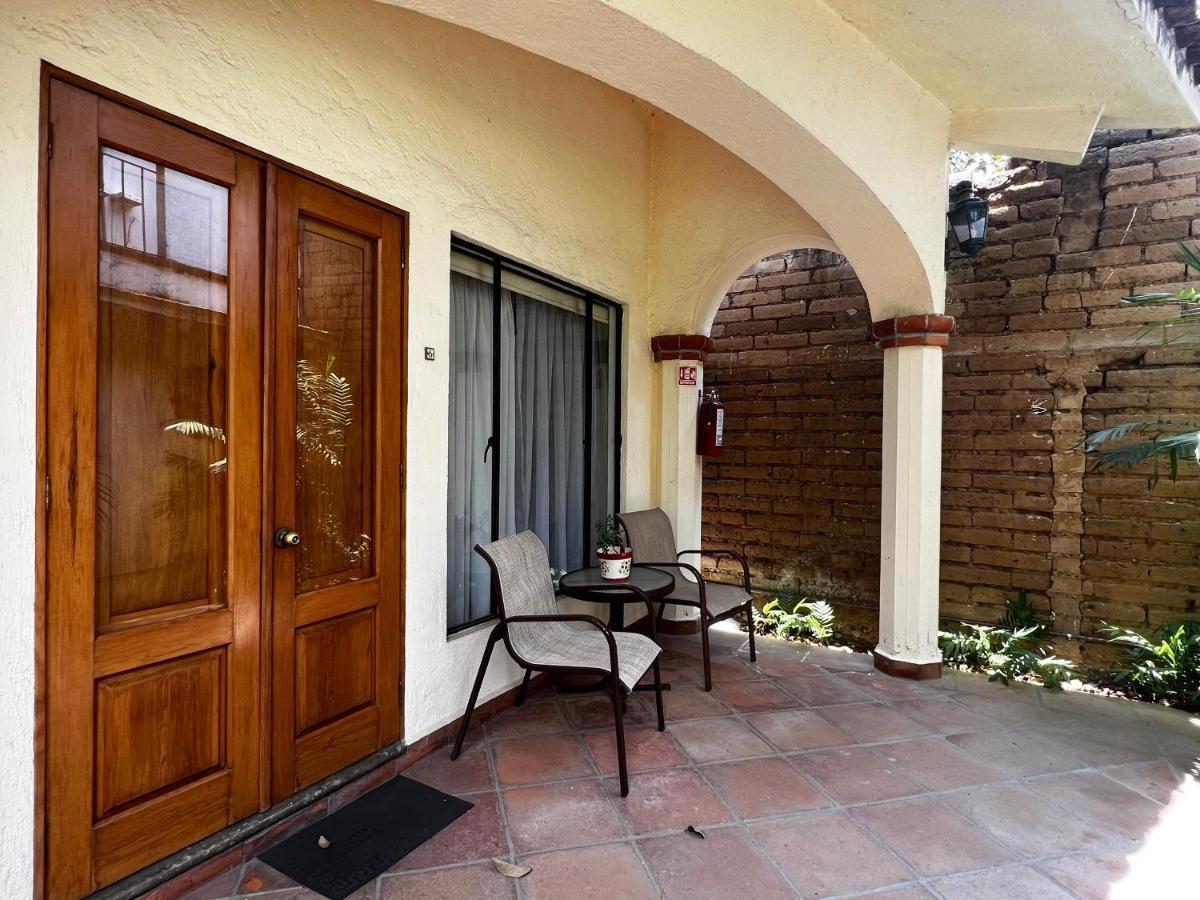 Casa Bugambilia, Un Pequeño Hotel en Tepoztlán Exterior foto