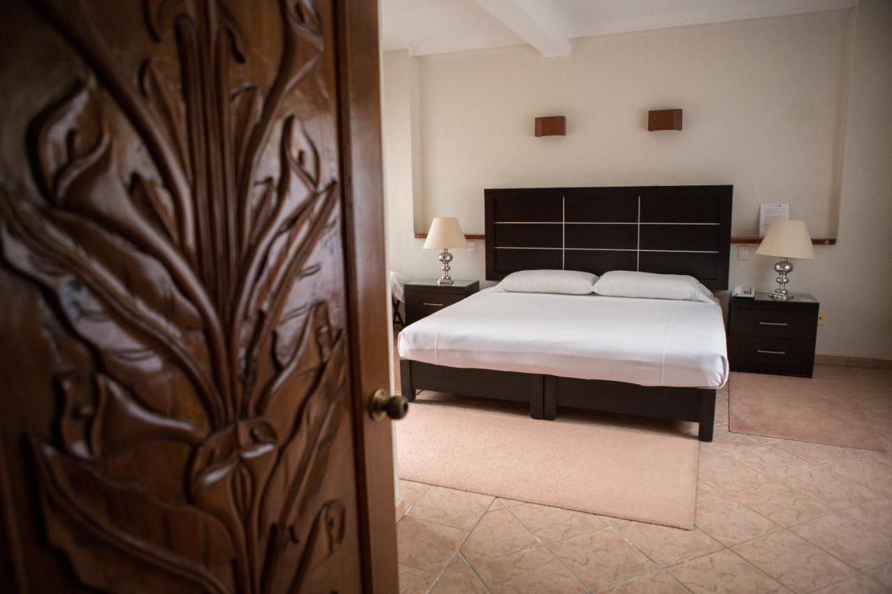 Casa Bugambilia, Un Pequeño Hotel en Tepoztlán Exterior foto