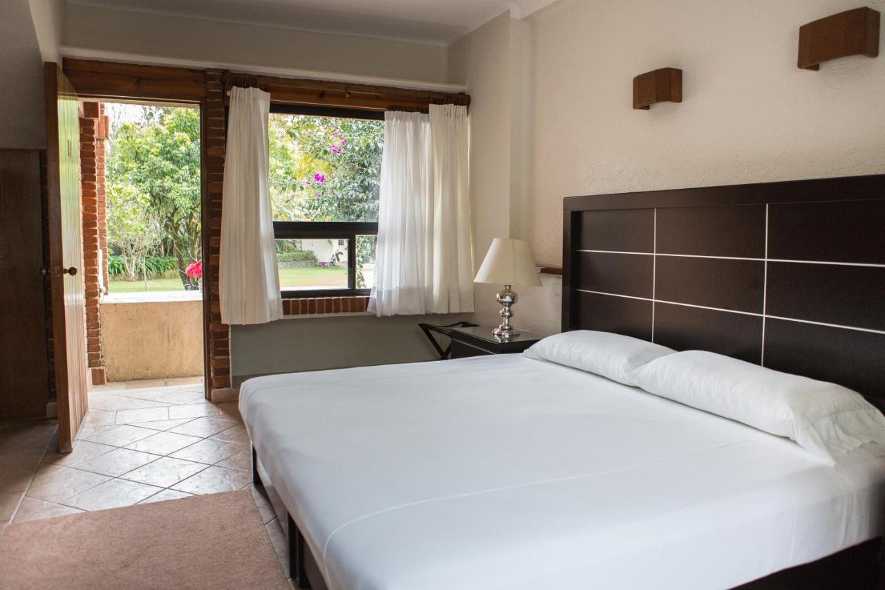 Casa Bugambilia, Un Pequeño Hotel en Tepoztlán Exterior foto